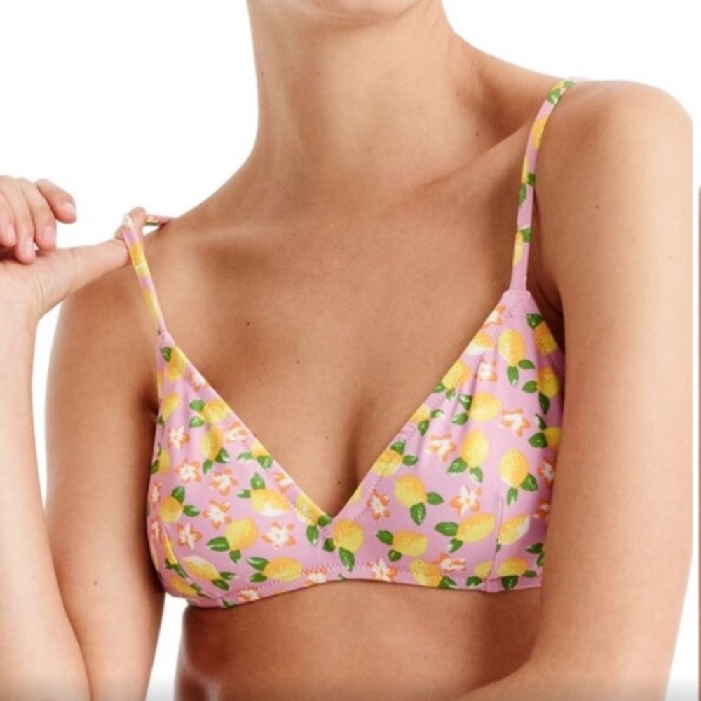 🍋🌸 J Crew Lemon Print Bikini Top